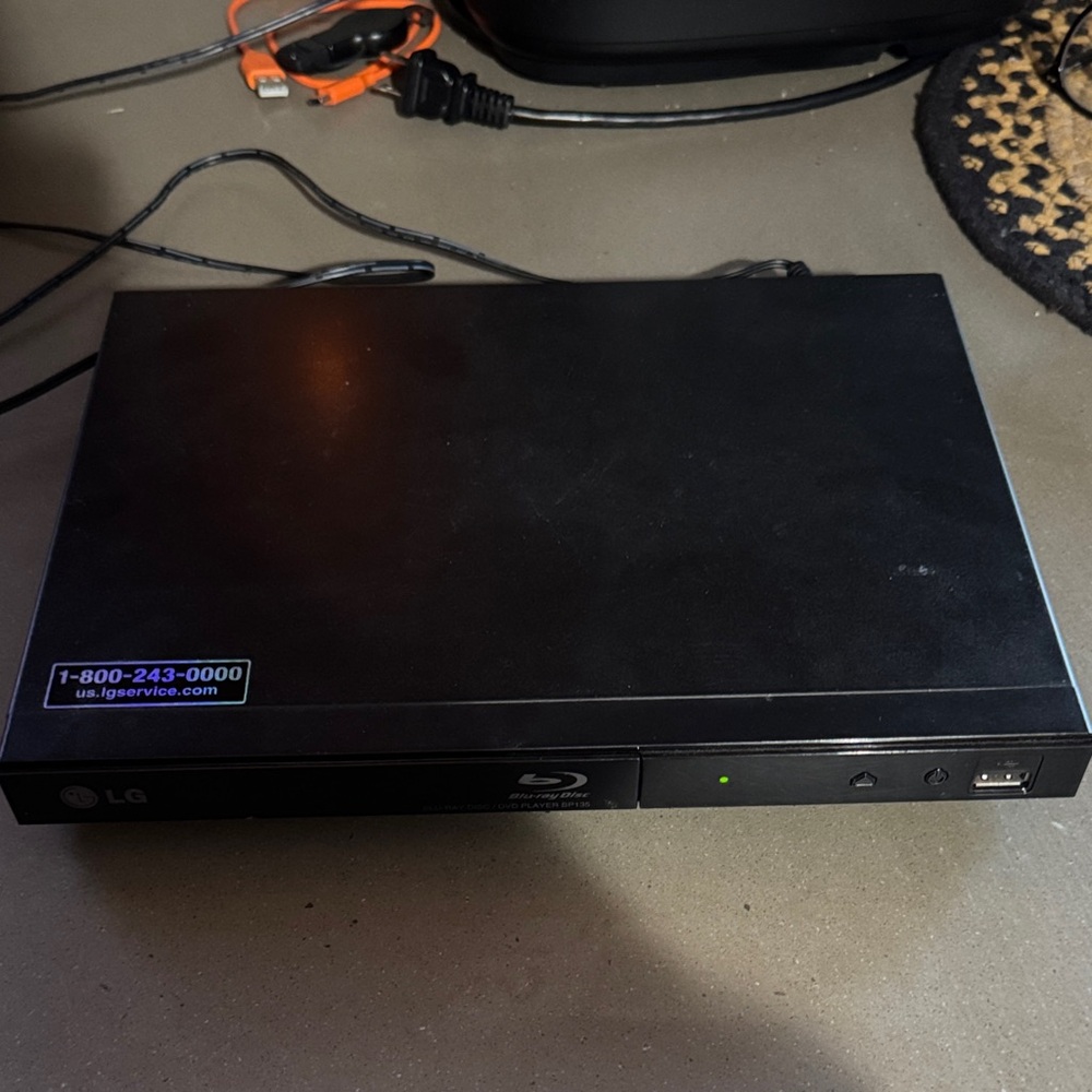LG Black Blu-ray Disc Player